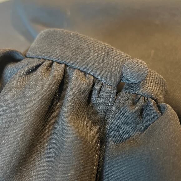 GUCCI Crop Corset Long Sleeve Top SZ 40 - Picture 3 of 9